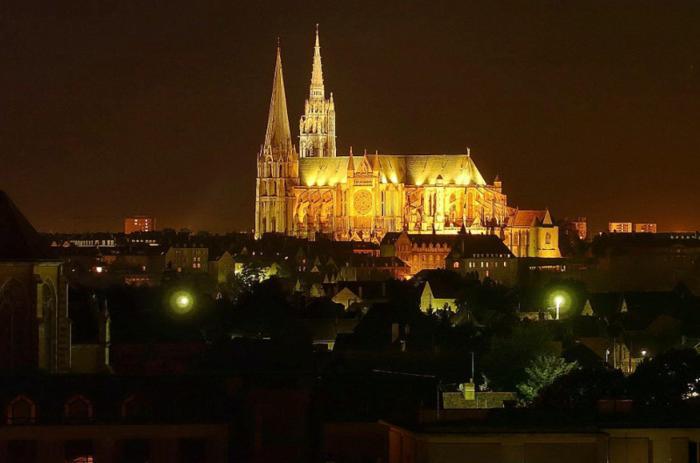Appartamento The Heart Of Chartres Esterno foto